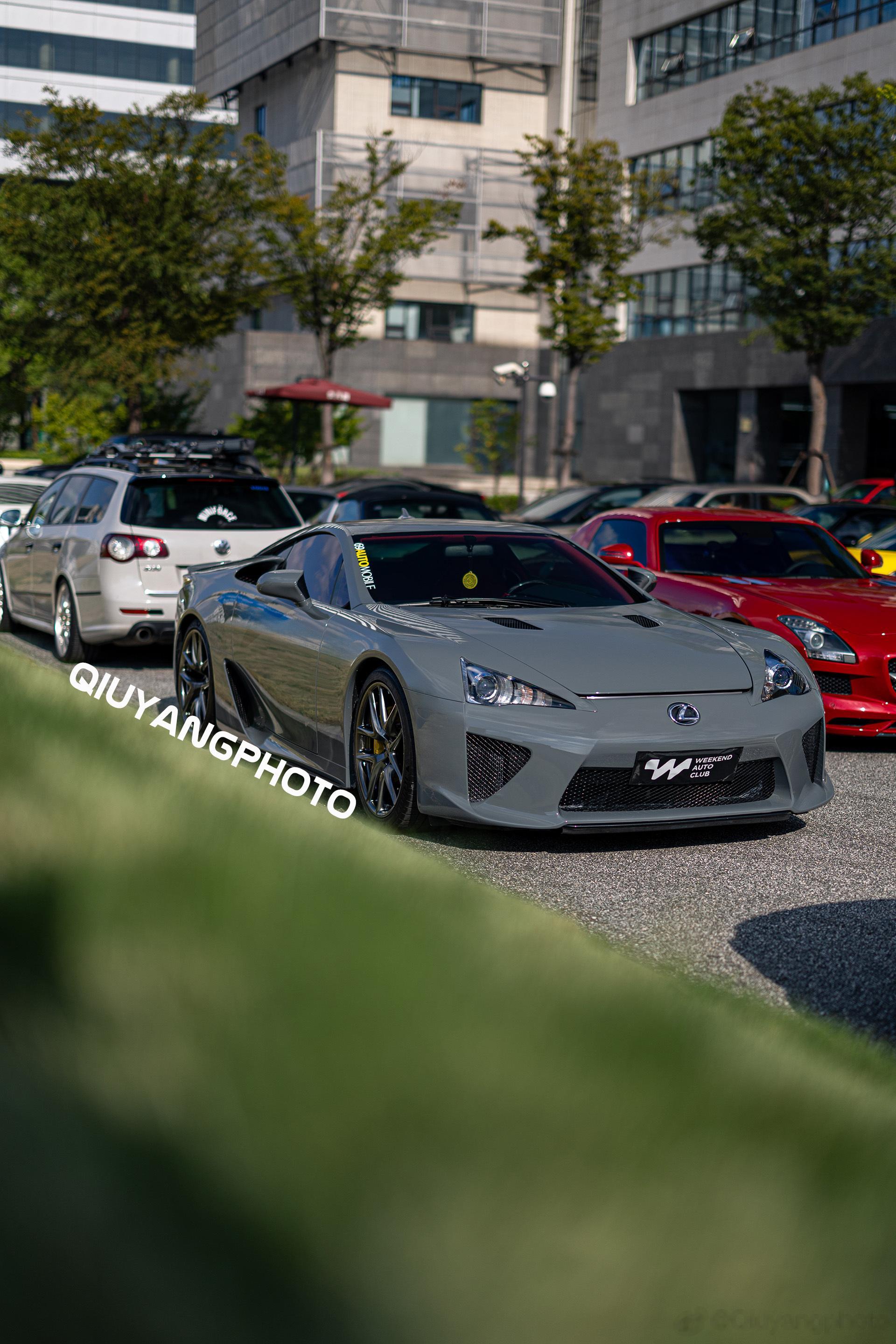 Lexus LFA #cars01豪车拍# 11月的阳光依旧如同残夏时节[太阳]