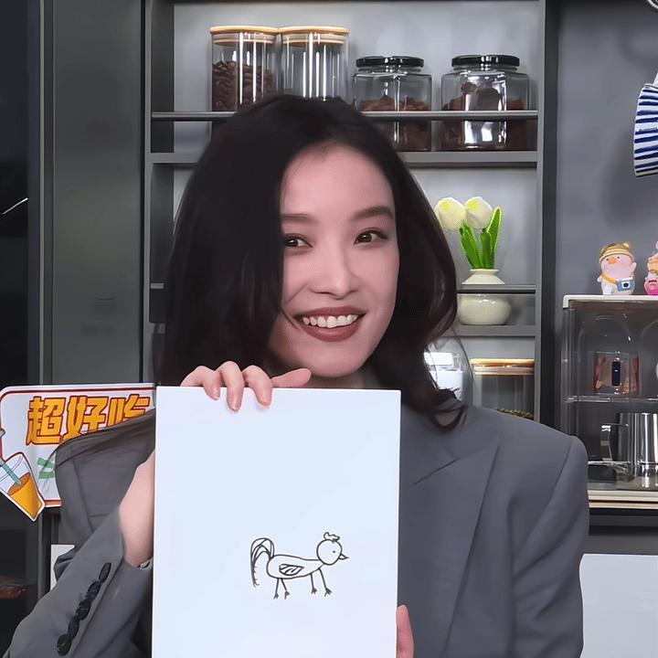 倪妮👋🏻Hi~镇四海倪妮412与你相愈倪妮电影一个男人和一个女人