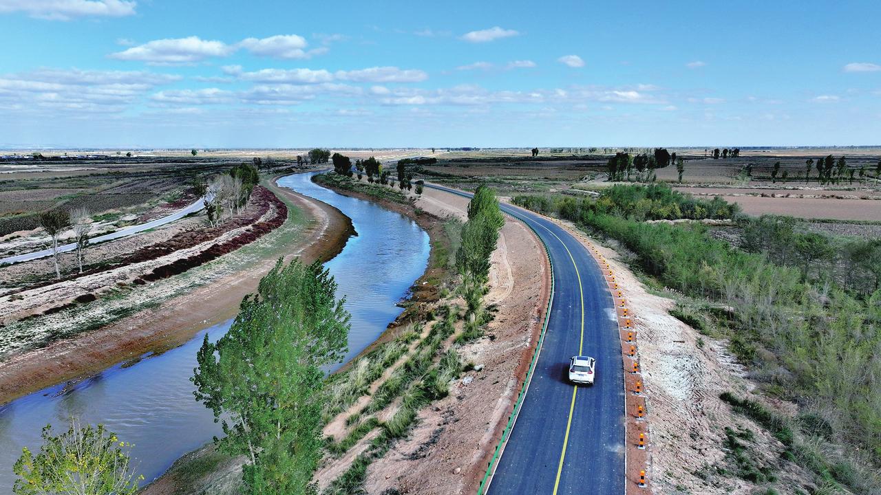 巴彦淖尔财政表现出色！

2025年巴彦淖尔全市地方财政收入达到90.69亿元，