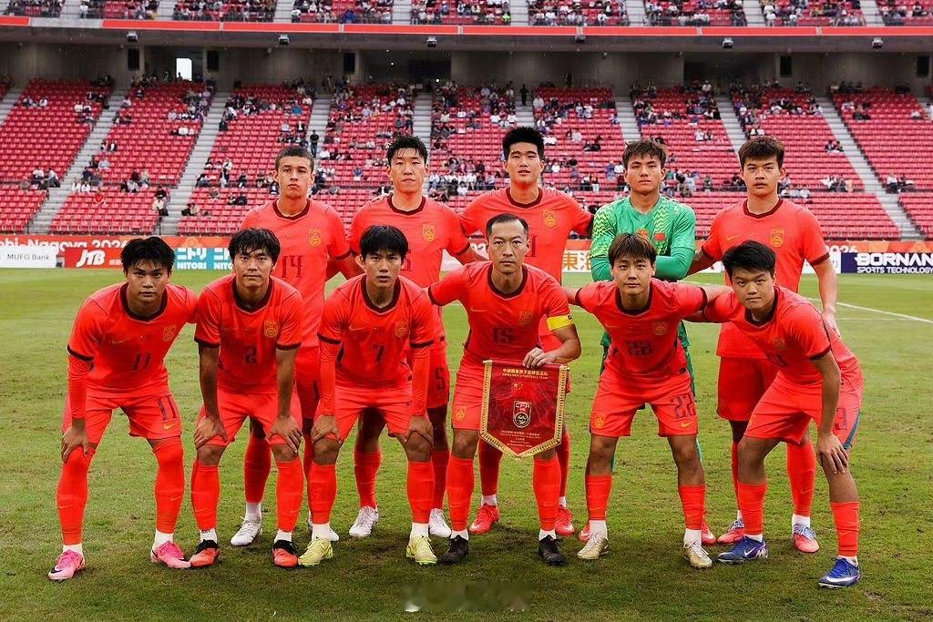 u23国足进四强依木兰就是这只球队的阵眼，球到他脚下全队的节奏都变好了，这个不是