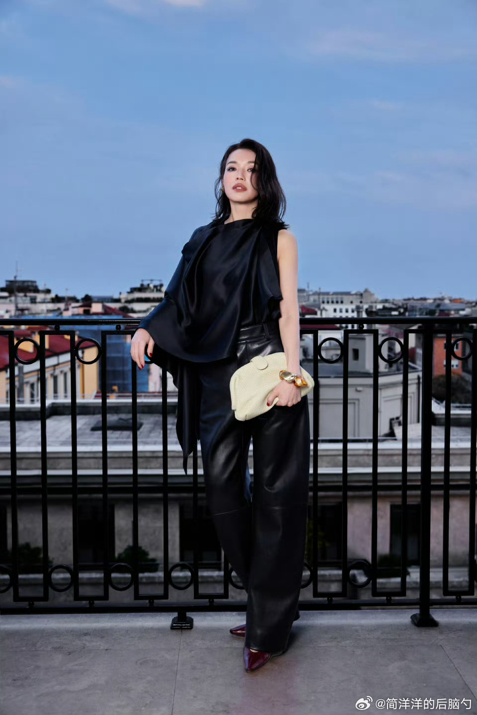 舒淇在米兰时装周 ❤️ 