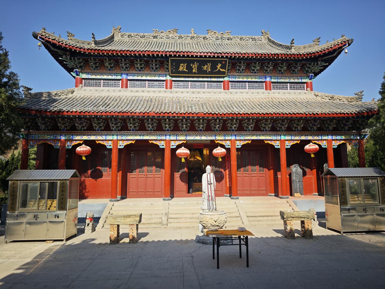 香火旺盛啊！
运城夏县有一个柏塔寺！
据说最早是隋朝时候兴建的，如今只有遗址留存