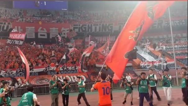 亚冠精英联赛小组赛，山东泰山主场3-1击败中央海岸水手。据记者牛志明报道，赛后，