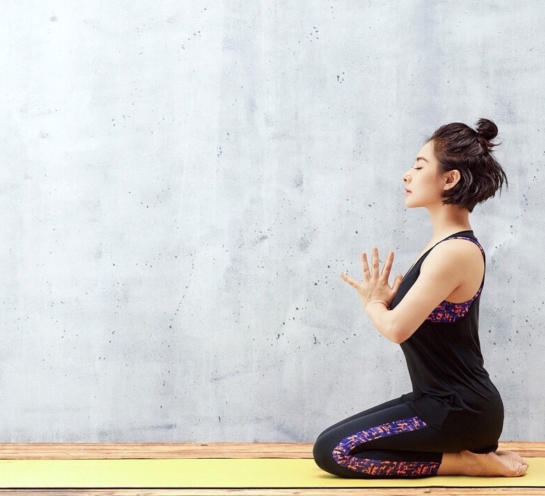 刘璇，体操奥运冠军的健身运动大片，柔美怡人。刘璇