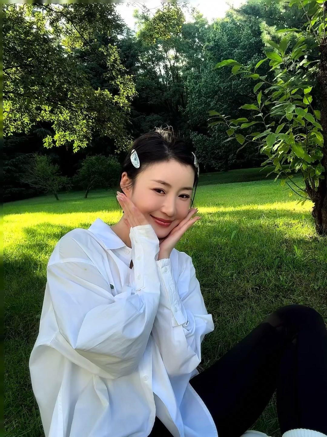 我的世界不能没有小狗 好多人会说有时间养两只小狗怎么不生孩子！ 可是...