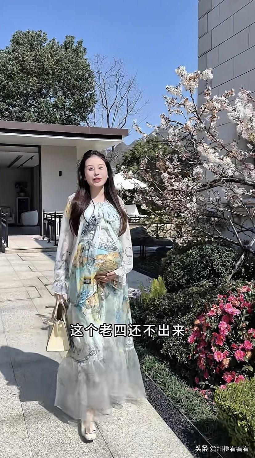 宋玉希孕晚期居然还不到100斤，看着肚子大大的，怎么也想不到她只有49.8kg，