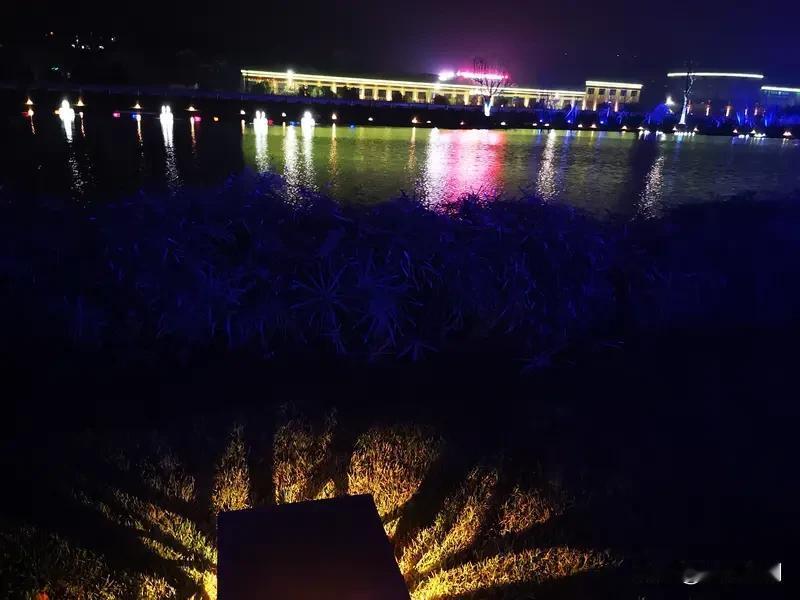 实实在在做人，我从未后悔。虽说短期内，或许会因太过实在而错失一些投机获利的机遇，