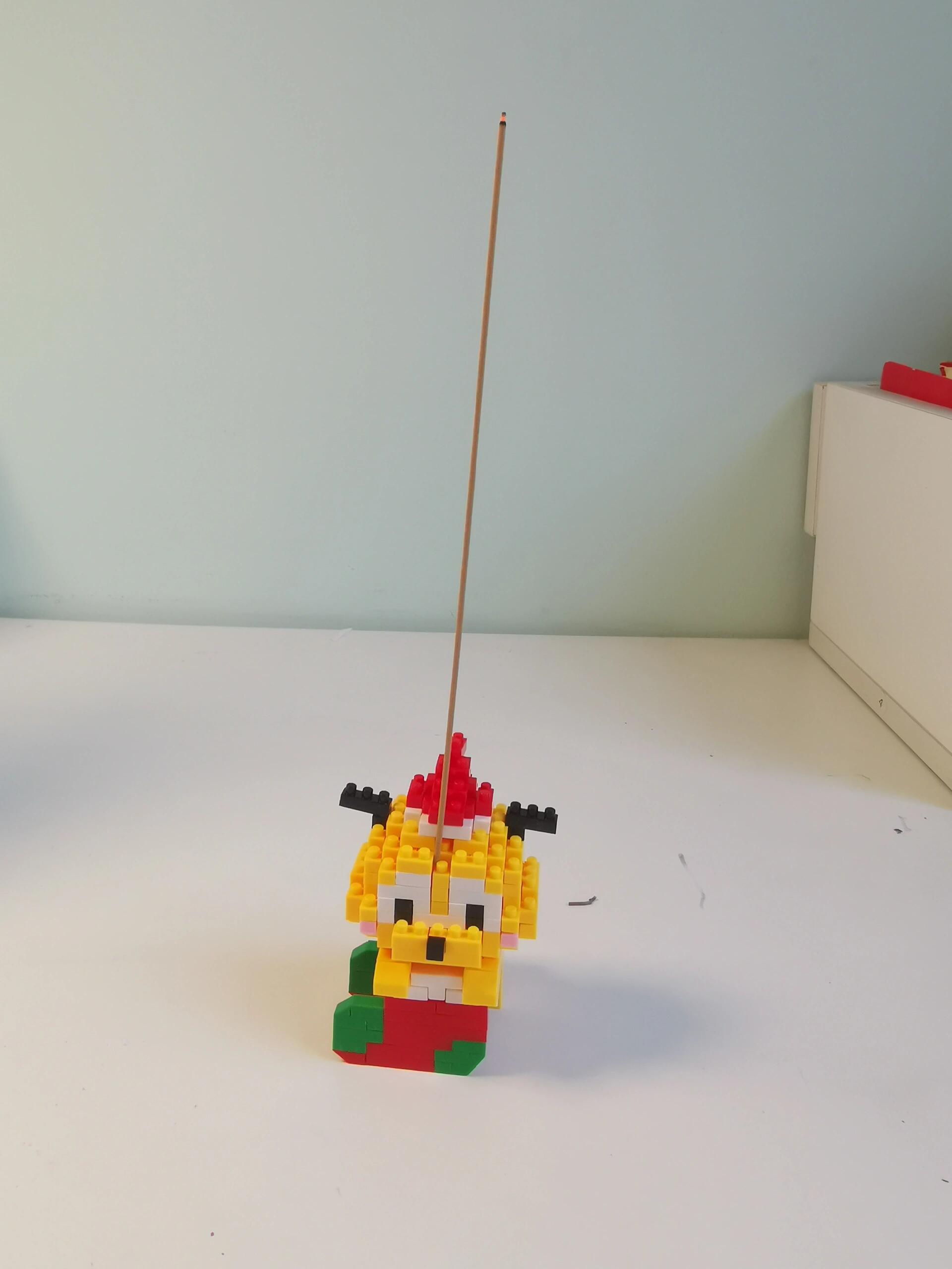 养娃千日用娃一时旧玩具也能变成线香香座主打一个物尽其用春风里派对