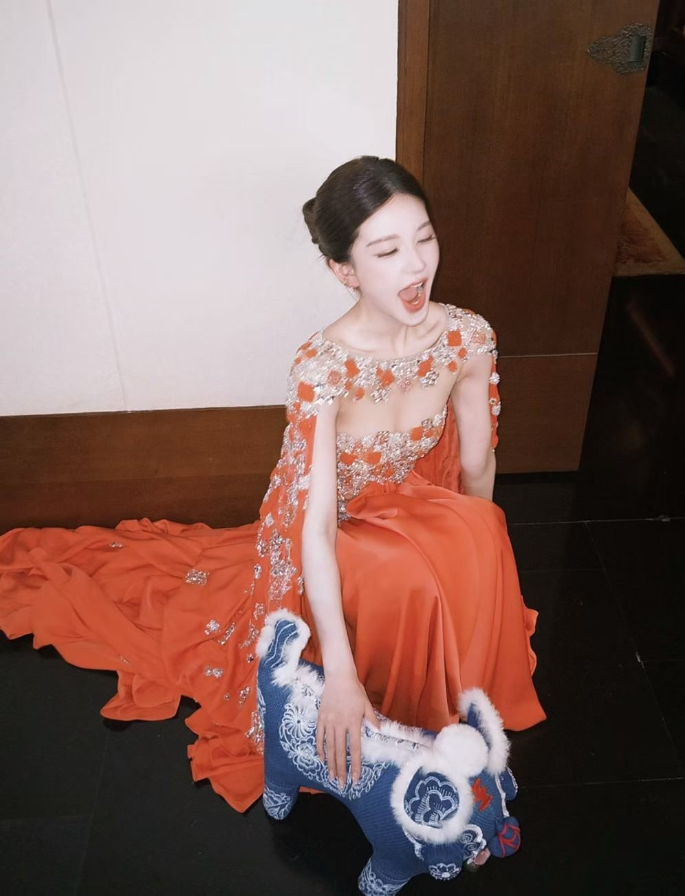 赵露思 zls 赵露思苏幕遮 zls 赵露思端午其实大家都知道追星本就没什么回报