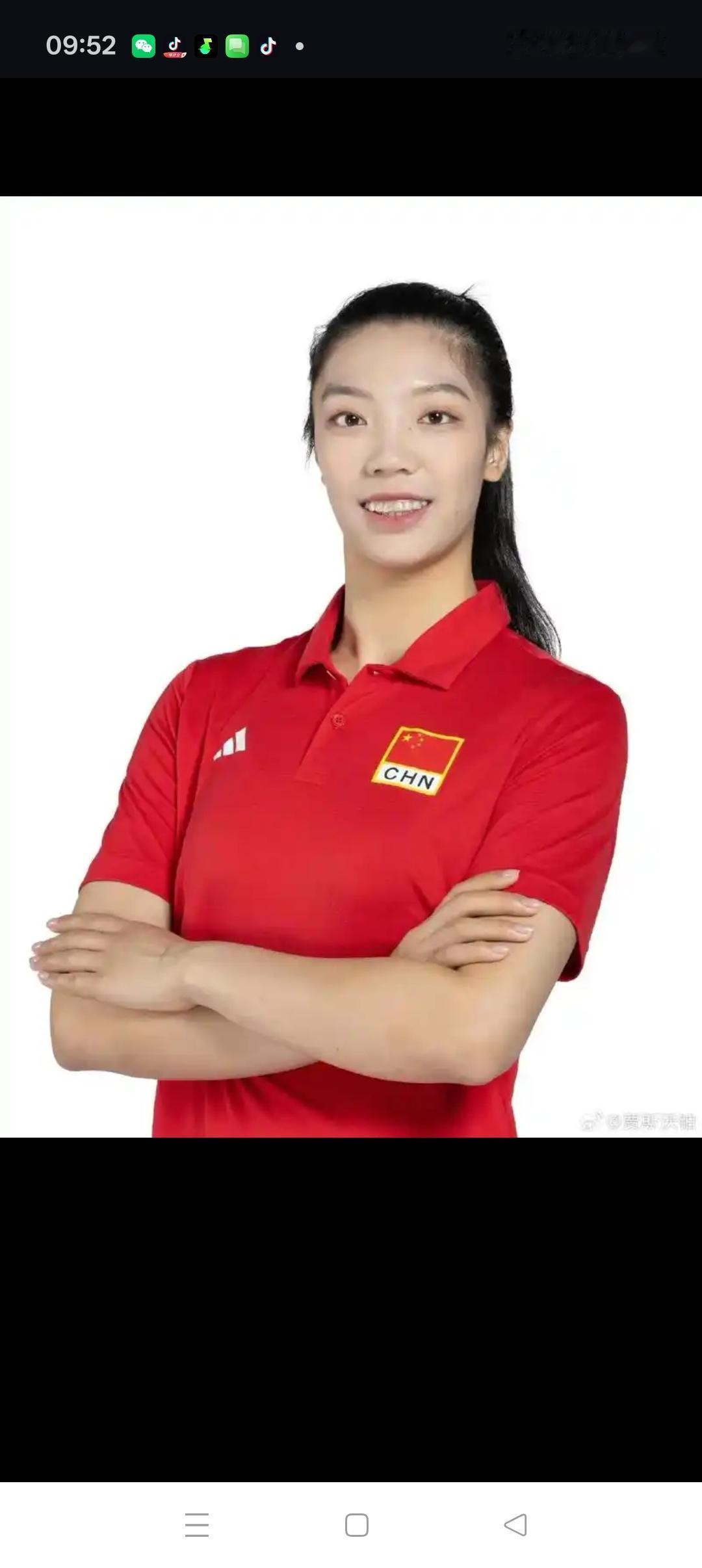 漏掉一个出色的球员唐欣！
        唐欣被视为中国女排出色球员，主要因她在