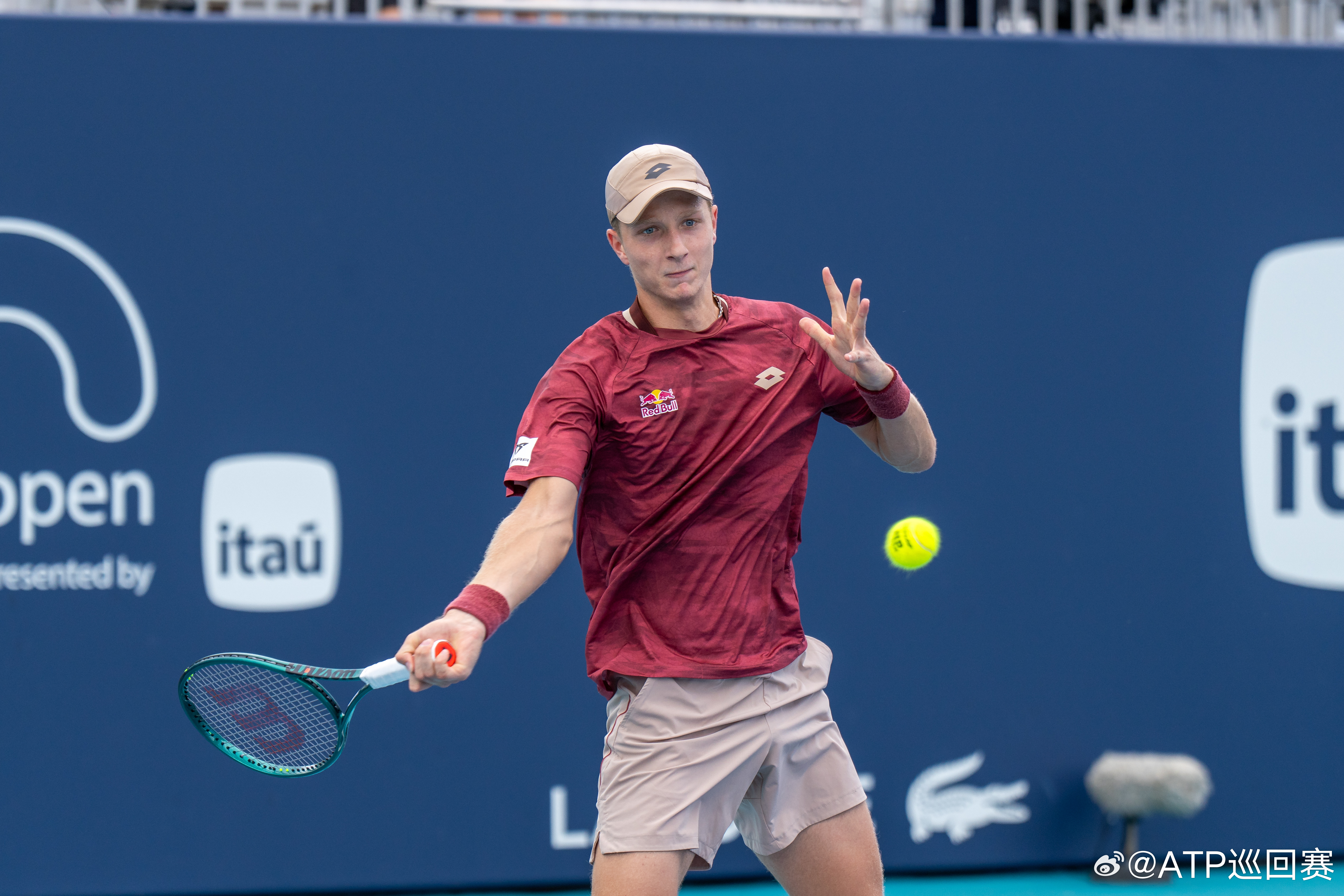 西班牙06“双子星”闪耀迈阿密 🌟两位2006年出生的西班牙选手兰达鲁斯、霍达