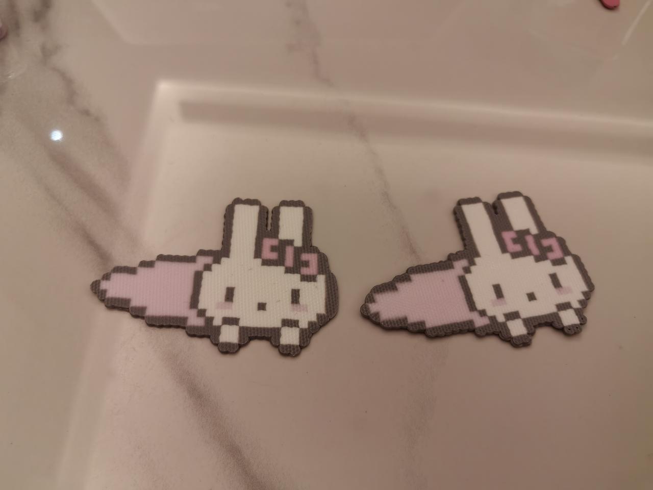 最近对拼豆产生了狂热的喜欢，每天都在酷酷拼，晚上下班一到家就像开始拼豆了。