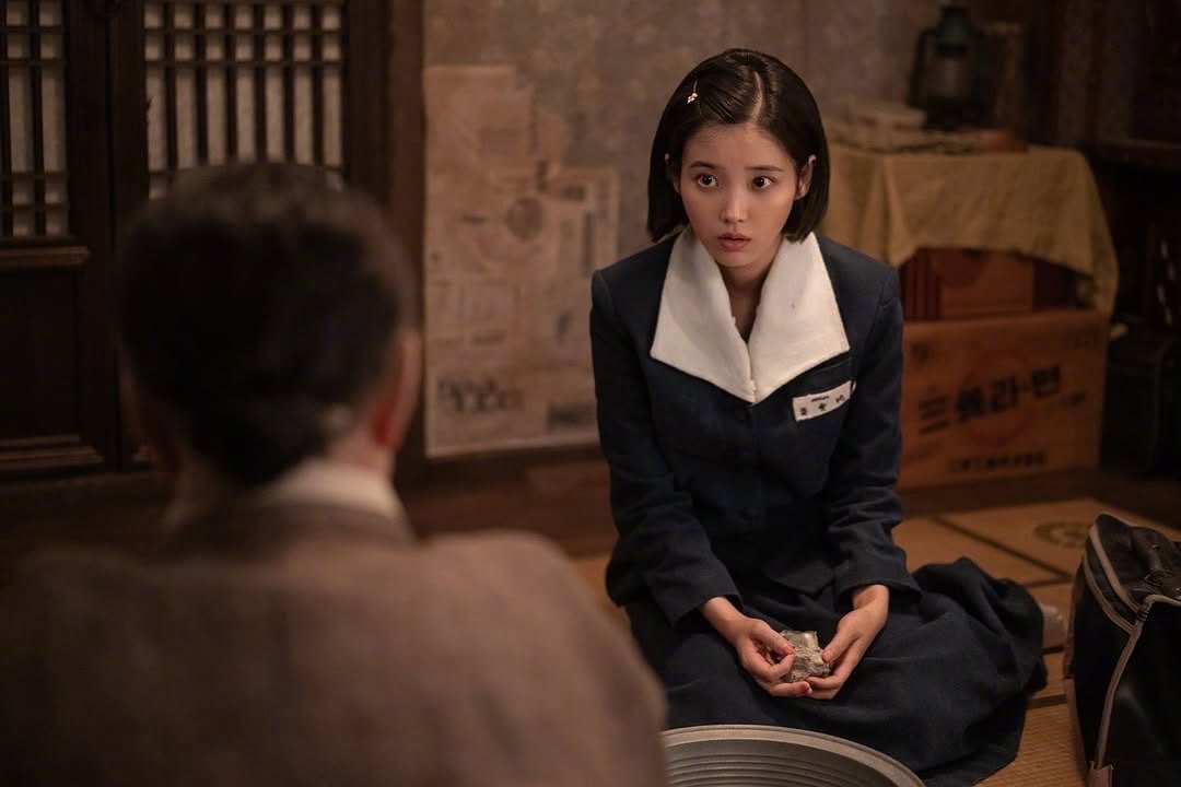 IU[超话]  朴宝剑[超话]  文素利[超话]  朴海俊  主演Netflix