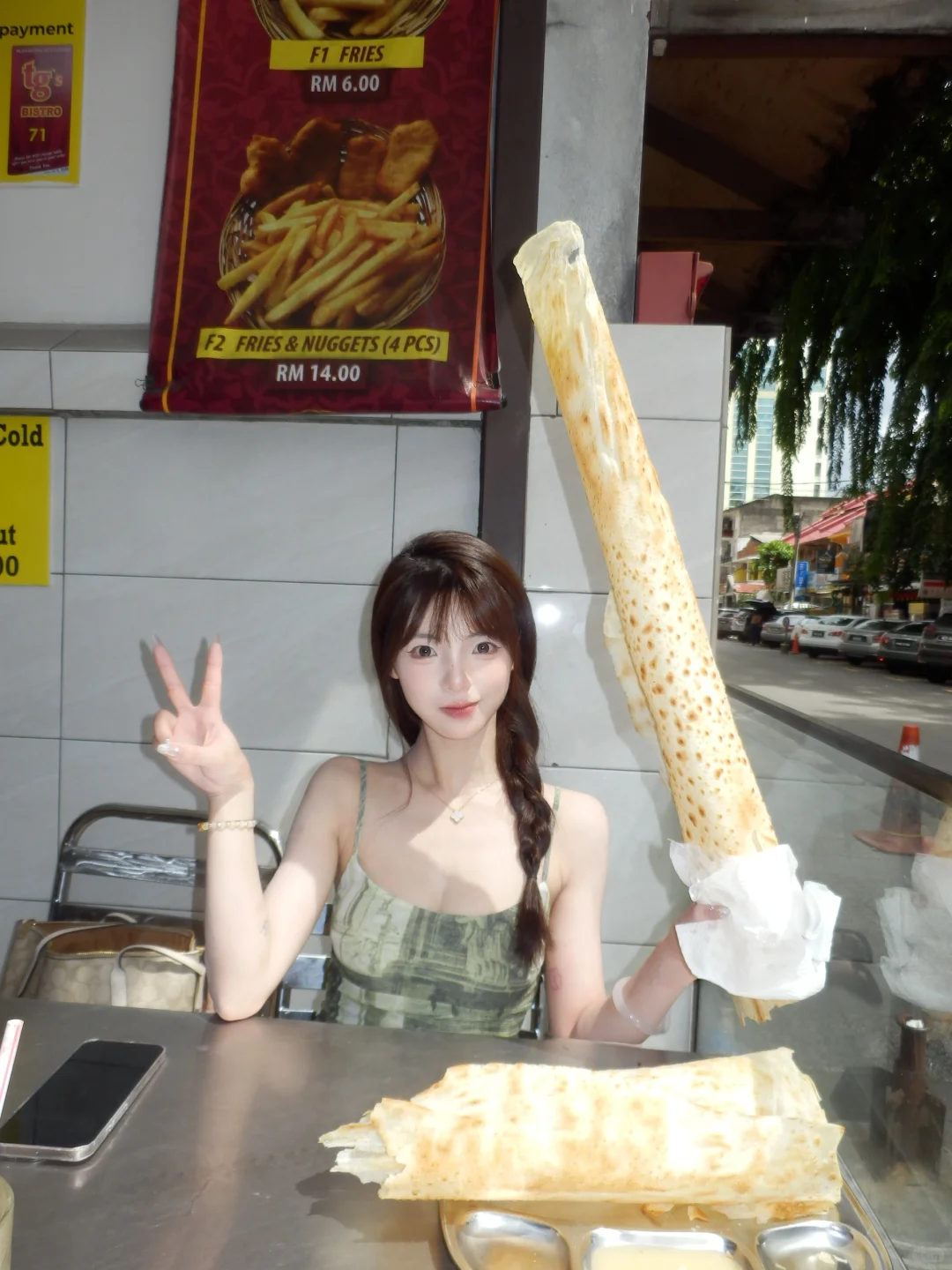 不用给我画饼了 我在吉隆坡已经吃上了🫓