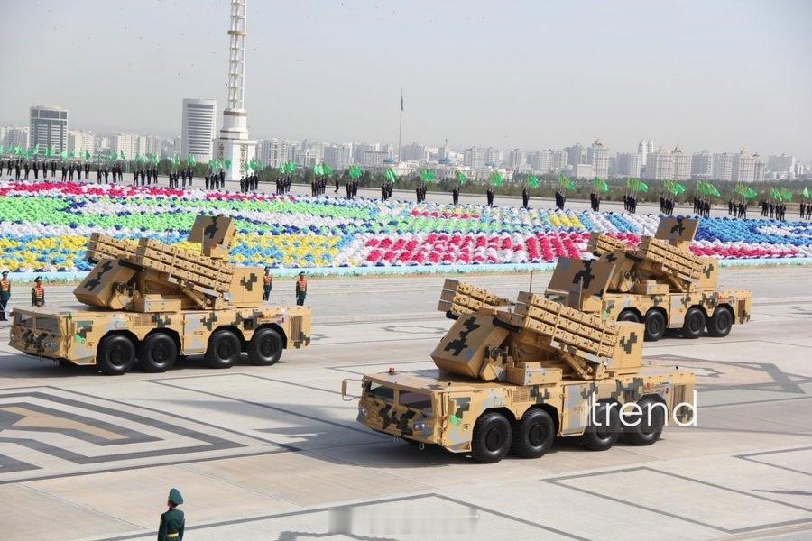 据Defence Security Asia报道，中国制造的FK-2000弹炮合