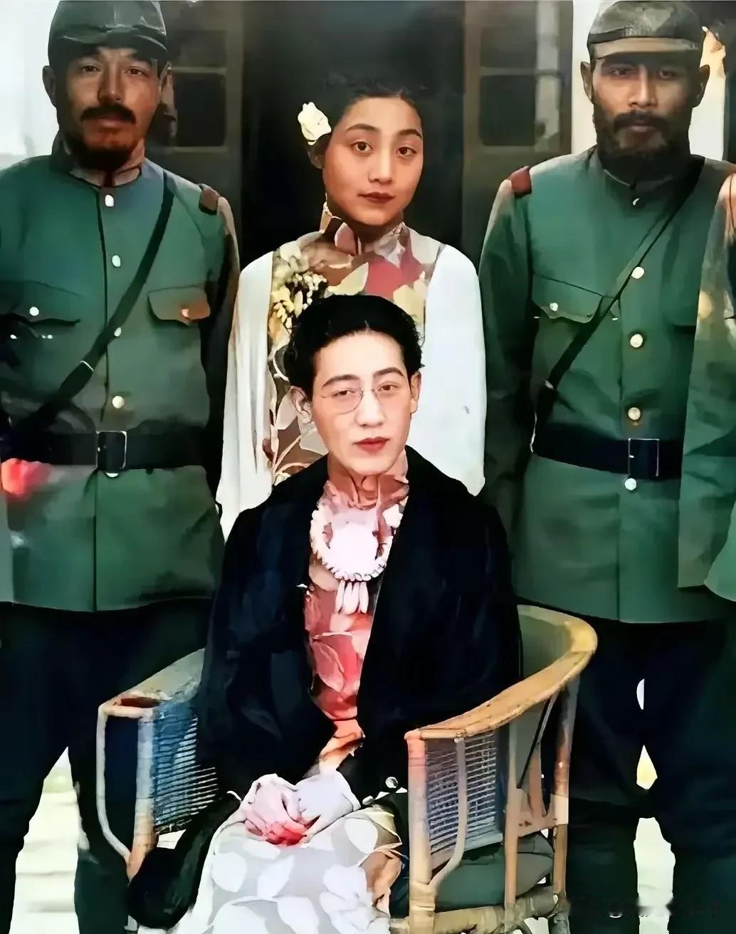 川岛芳子长得也不怎么漂亮啊！怎么就成了美女间谍了呢？
