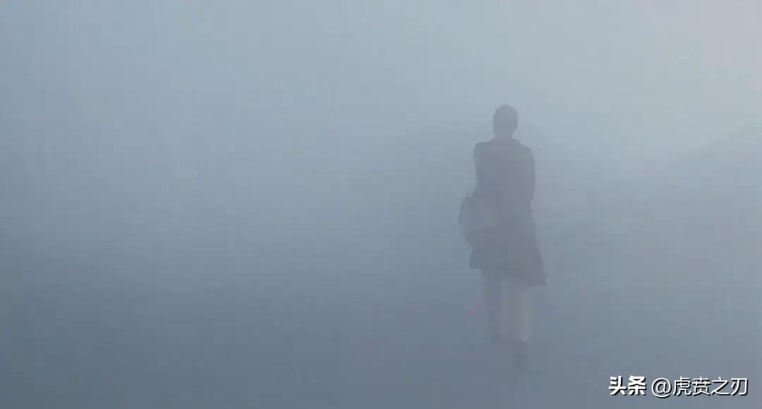 “公交车”在不同语境有不同含义（乐山公交车广告）
“打一针”在不同语境也有不同含