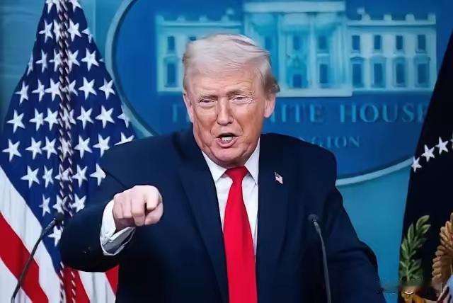 炸锅了！特朗普达沃斯狂飙演讲，句句霸道，北约欧洲全被怼，世界格局要变？
 
你睡