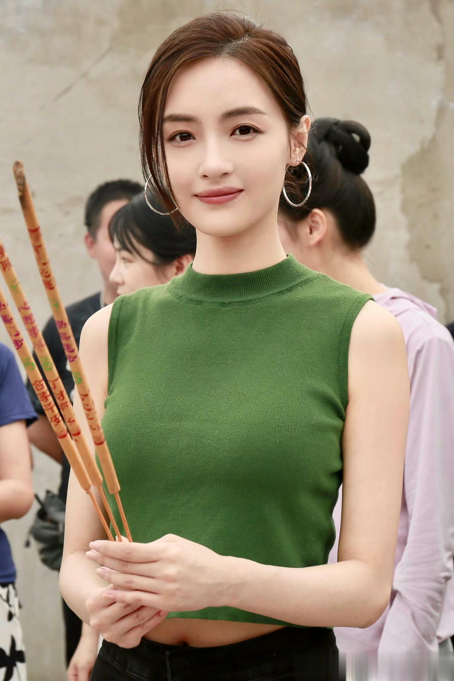 做任何事情，首先自己不能勉强，所以更不能勉强别人。勉强就非本心、非本力、非本愿…