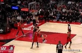 开拓者以123-88战胜奇才。

本场比赛，开拓者球员杨瀚森出战11分钟，投篮5