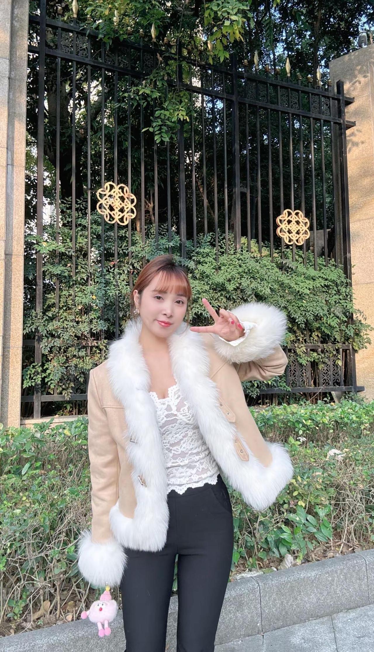 1988年属龙37岁！我不高攀有钱人，因为我花不到他的钱；我也不小瞧穷人，因为他