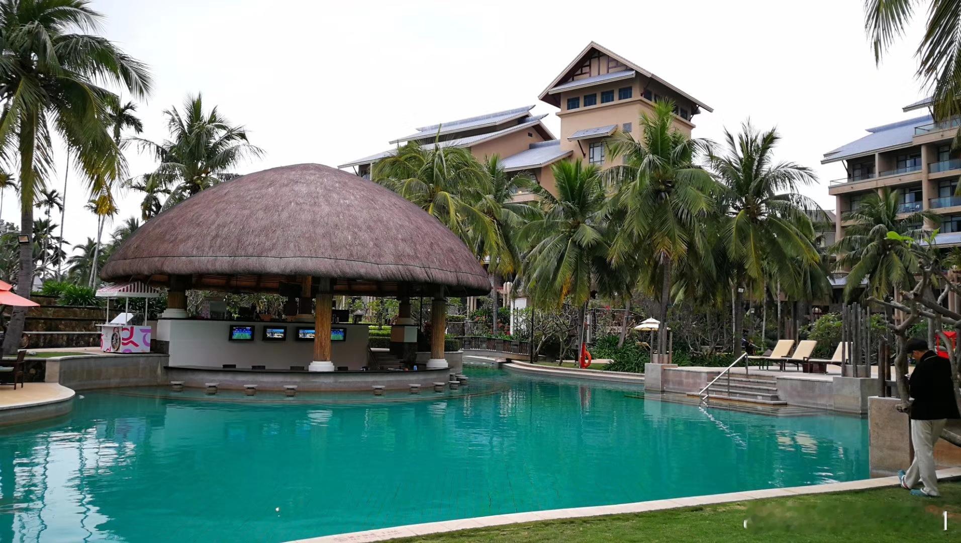 假期和朋友，是人生中顶好的两样东西啊。       ——村上春树 ​​​​（海南