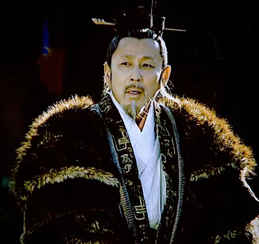 刘邦临终前，死死拉着吕雉的手叮嘱：“我死后，满朝文武你皆可杀，唯独这一人，你绝不