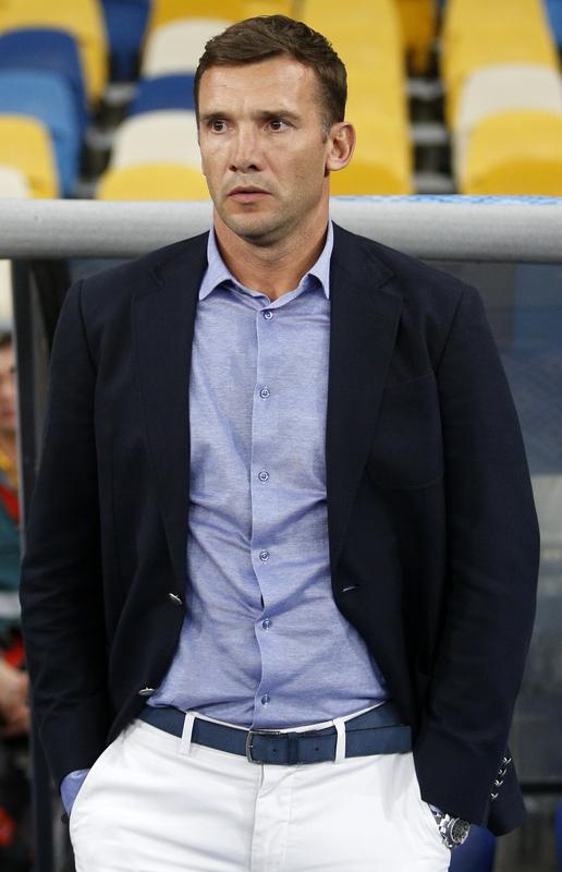 乌克兰出过不少名人呢。比如舍甫琴科，他可是足球界的传奇。舍甫琴科技术全面，门前嗅