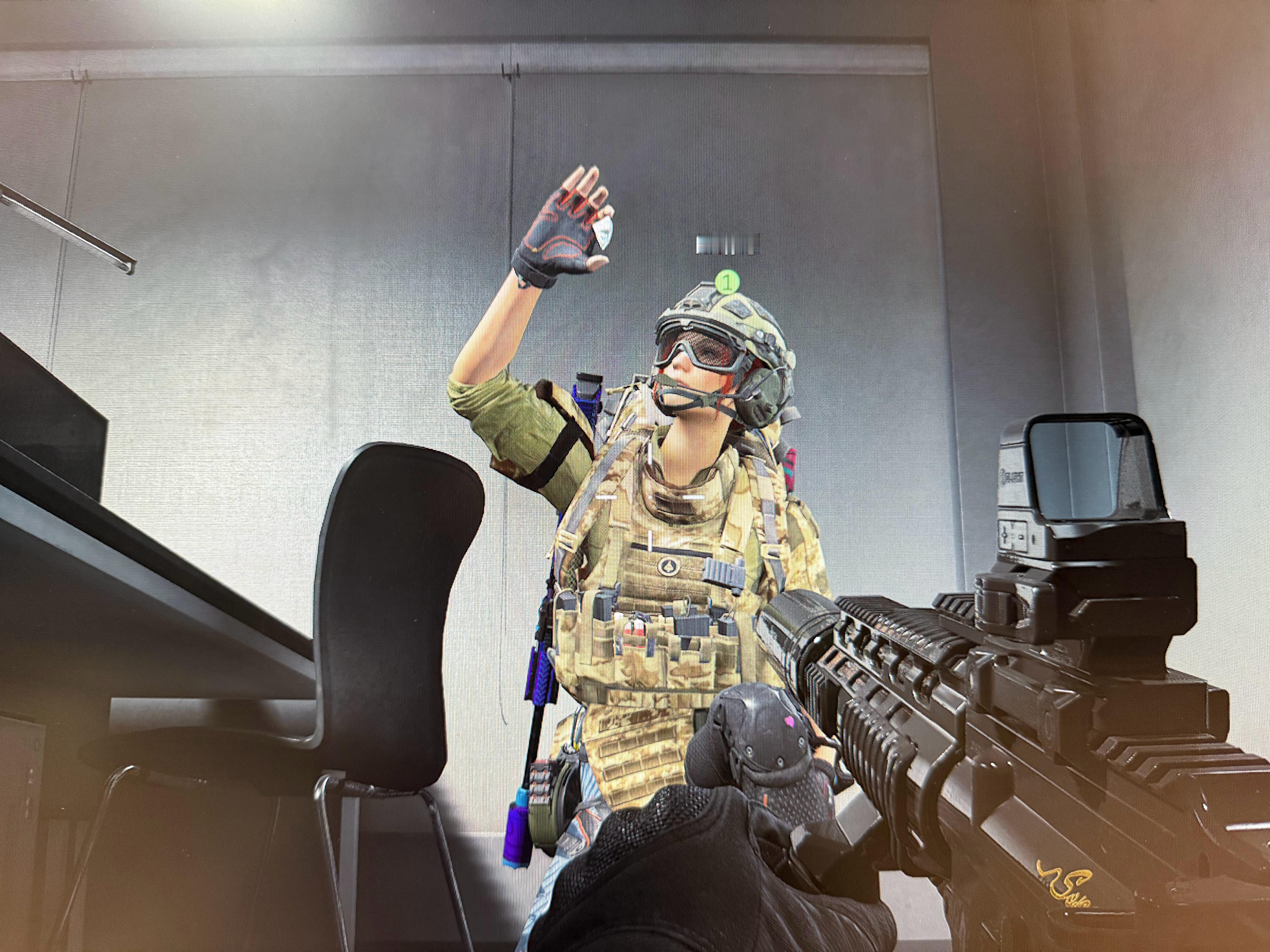 最后两次典狱长收藏室开出了一颗非洲之心，给正在还债的好兄弟kk了。 ​​​