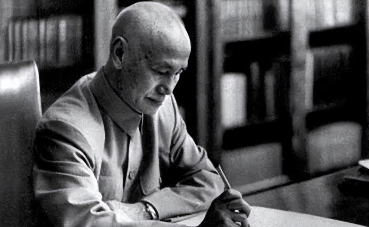 1986年蒋介石特型演员影片公映，蒋经国坦言没有故意抹黑父亲形象，究竟影片如何展