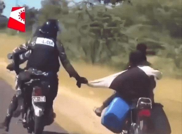 这结局也太让人猝不及防了吧？
前一秒还以为稳了，后一秒直接“泪奔”安排上，真的像