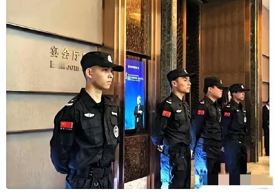 1月22日，一男子发文说，他因为曝光自己211武汉理工大学毕业身份，现在当保安，