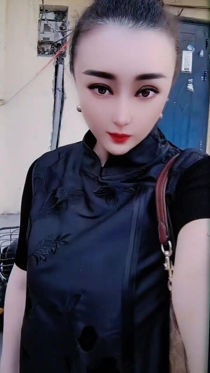 美好过去的化作叹息。
