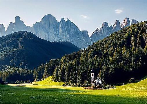 告别自我拉扯与精神内耗，从容前行方能收获人生自在欢喜
 
近期“放过自己”的治愈