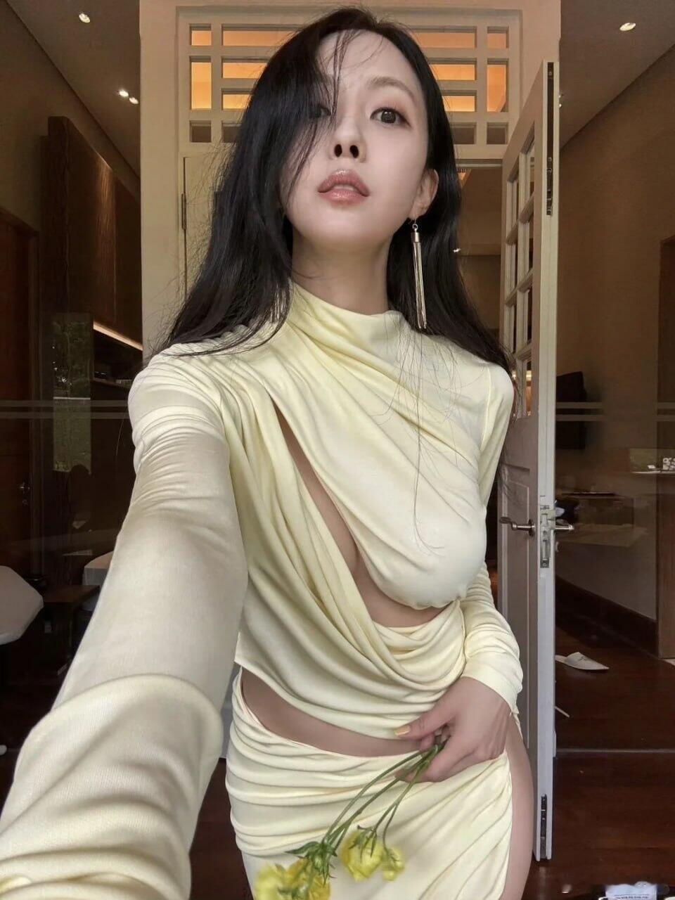 T_ara朴孝敏~超绝身材合集 前凸后翘大长腿，高跟丝袜魔鬼腰