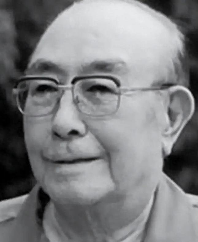 [微风]1995年，吴德结束了他的一生旅程，在即将去世之际，他对身旁的女儿留下了