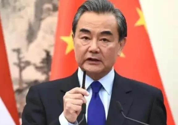 40000人阵亡，100艘战舰会被击沉？美媒表示，台海开战解放军伤亡惨重，大陆在