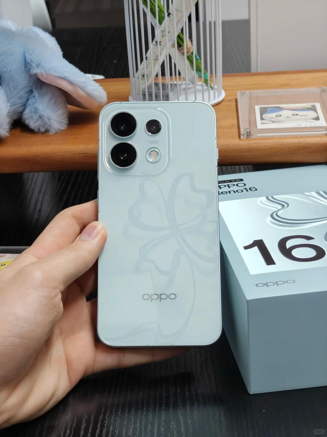 不输白色！OPPO Reno16绿色有点好看

没想到OPPO Reno16还有