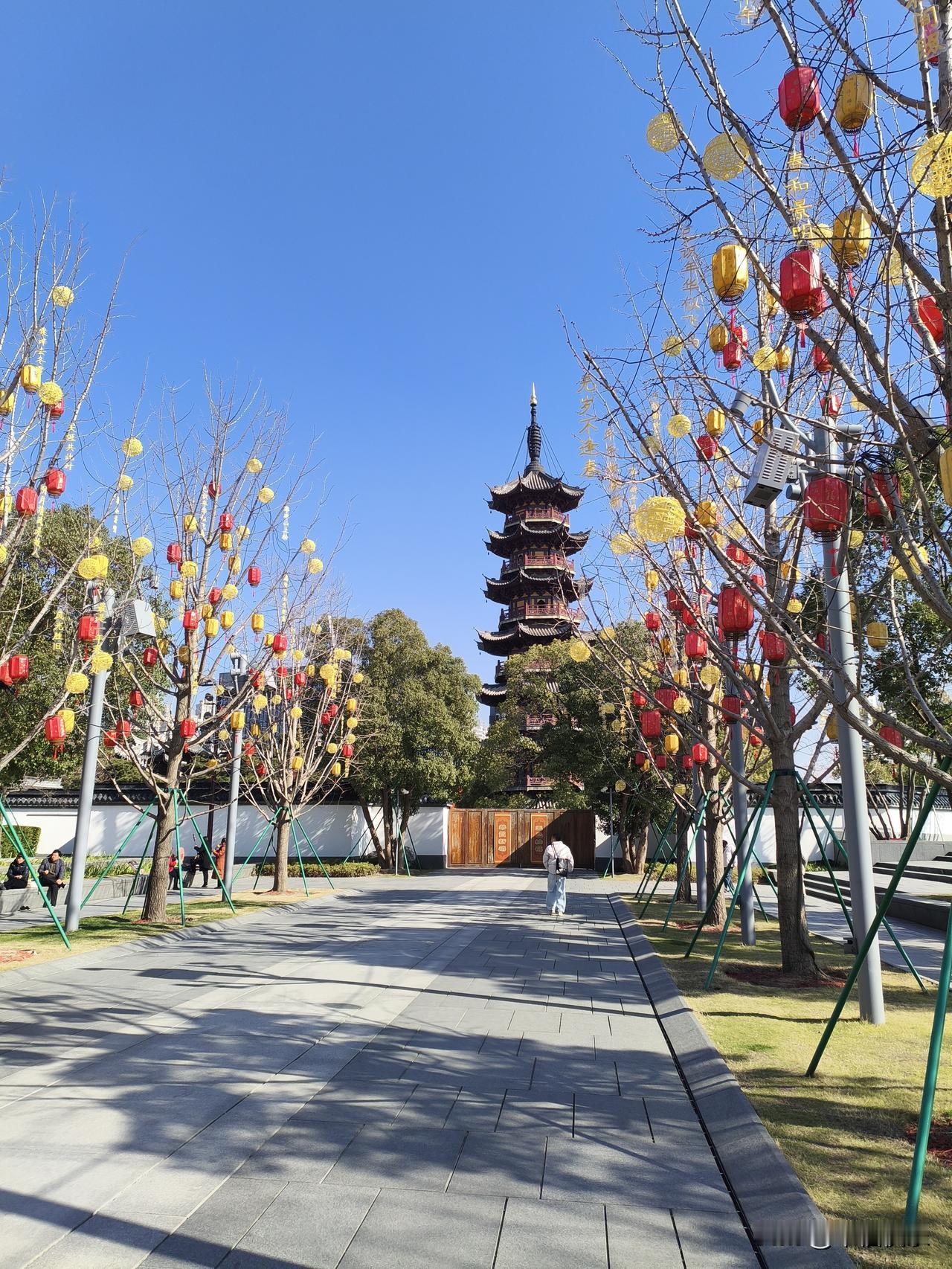 2026.01.03
——2026年里的第一拜
健康、快乐、好运、发财！