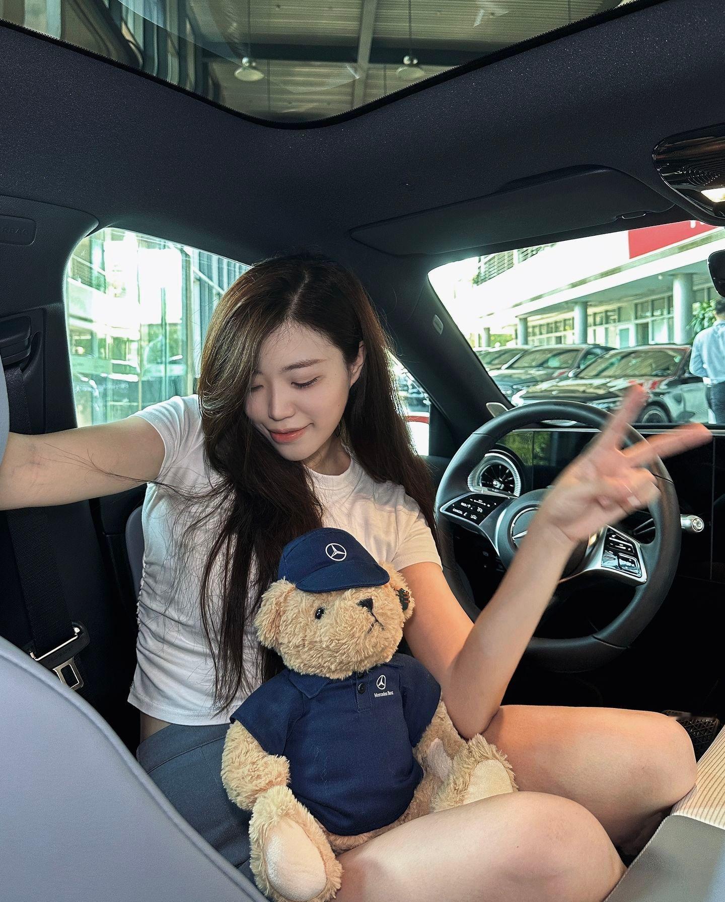 奔驰小熊很可爱 ​​​