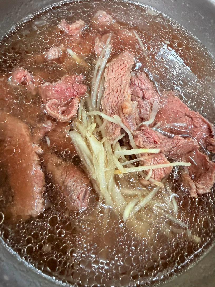 台南特色-牛肉汤 中国台湾·安平古堡