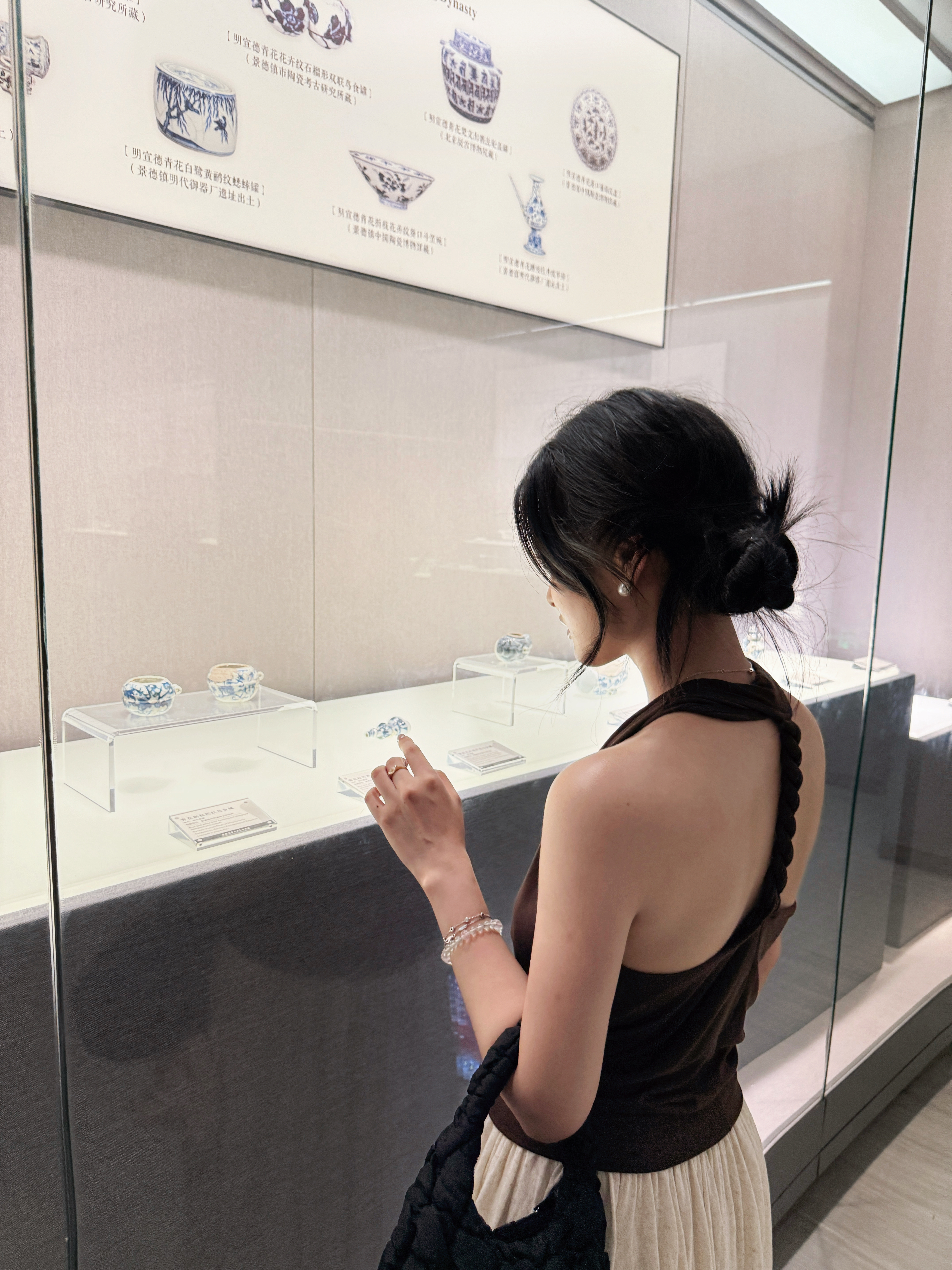 比无语佛少一点无语  ​​​