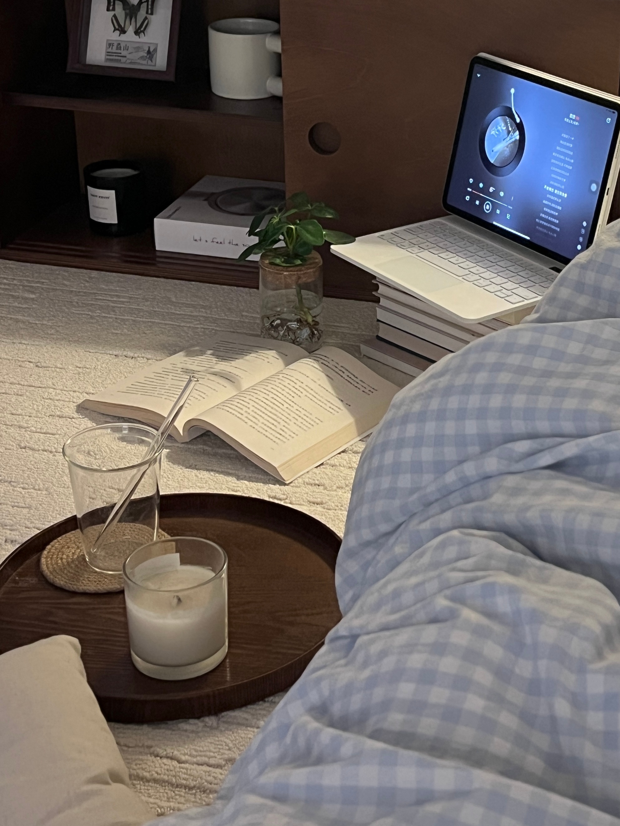 ☕️ 🎧 ​​​