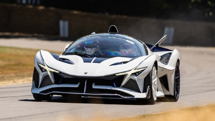 Apollo Automobil宣布首台量产版Apollo Evo完成客户交付，