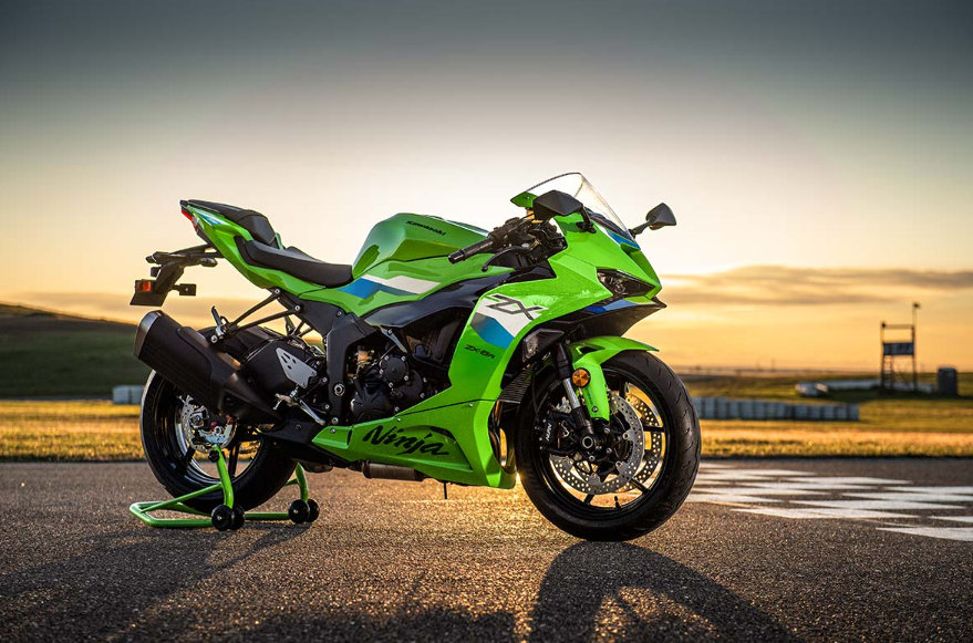 车市热门[超话] 近日，川崎摩托正式发布2026款Ninja ZX-6R，作为川