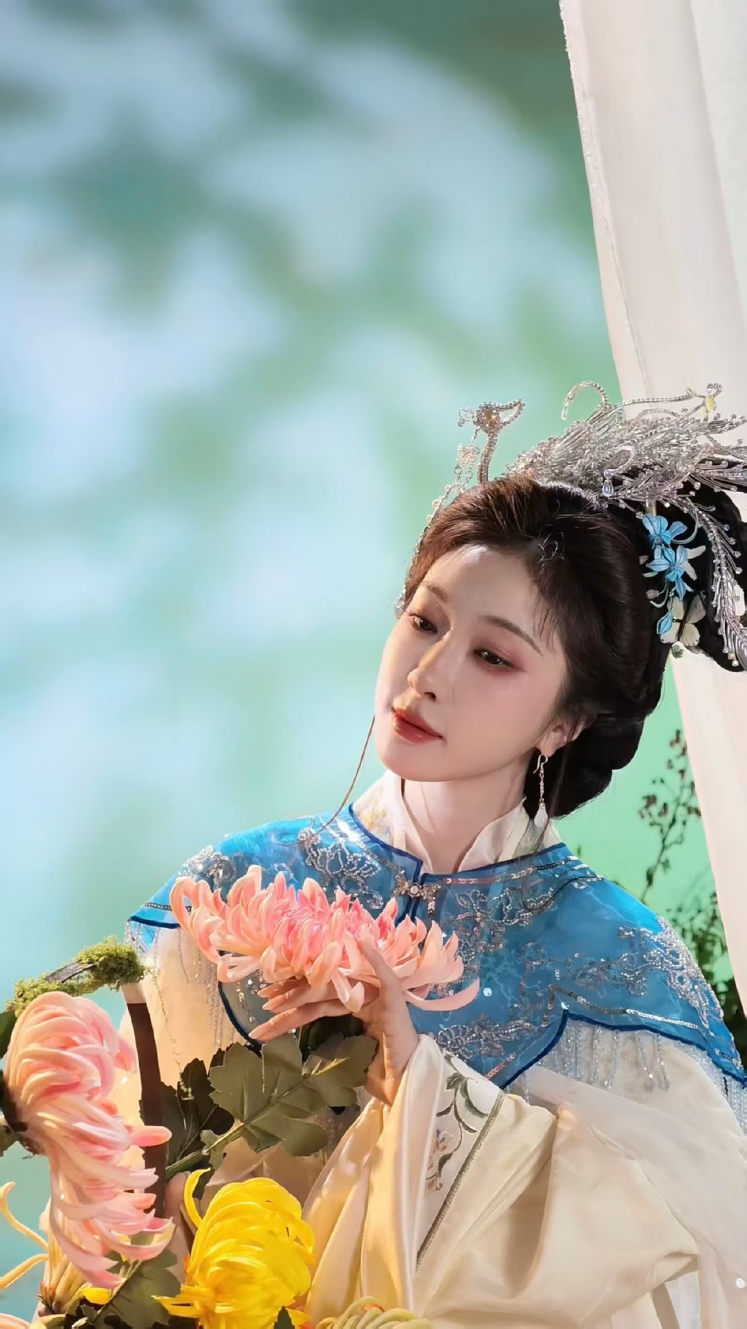 张小婉的古风适配度张小婉宛若古画里走出来张小婉和古装适配度拉满了！ 