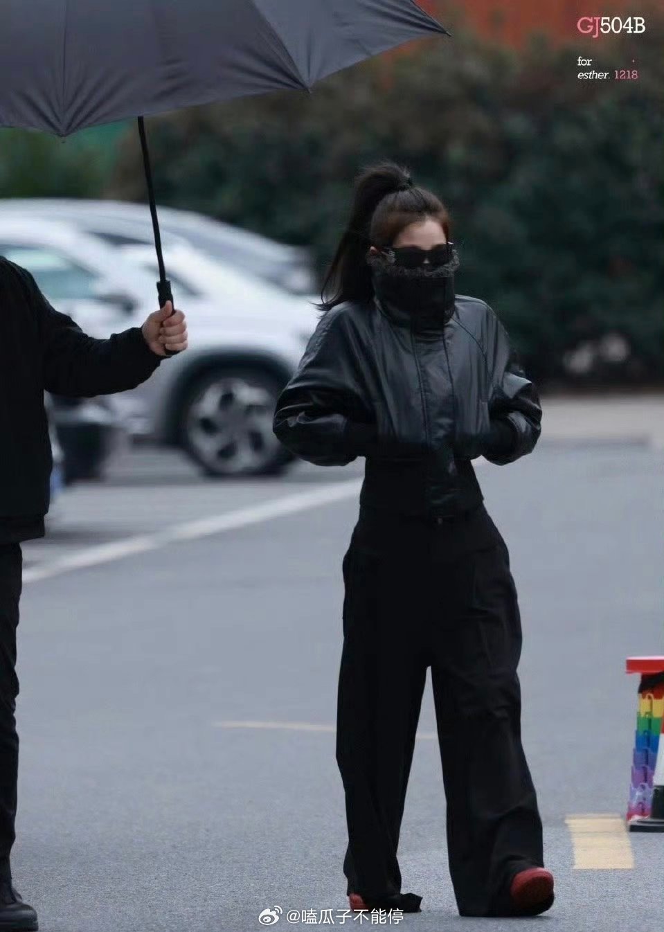 虞书欣《云初令》今日饭拍路透，高马尾也太帅了！ 