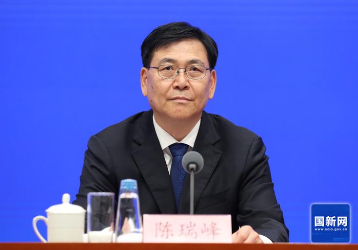 6月24日，国务院新闻办公室举行新闻发布会，介绍《中华人民共和国民族团结进步促进