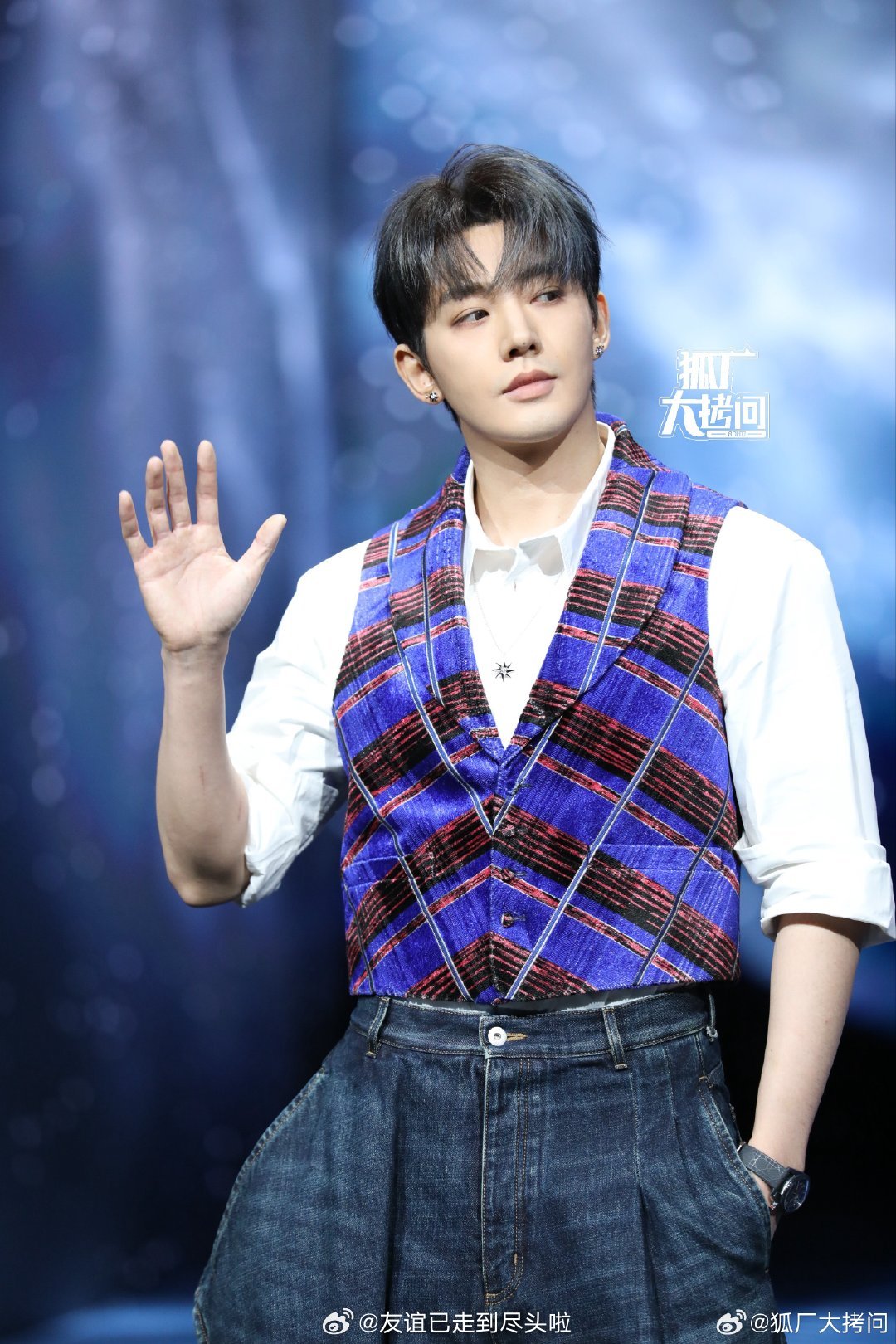 微博之夜红毯 同媒体生图宋威龙、曾舜晞、邓为魏大勋、王安宇、刘宇章昊、登陆少年、