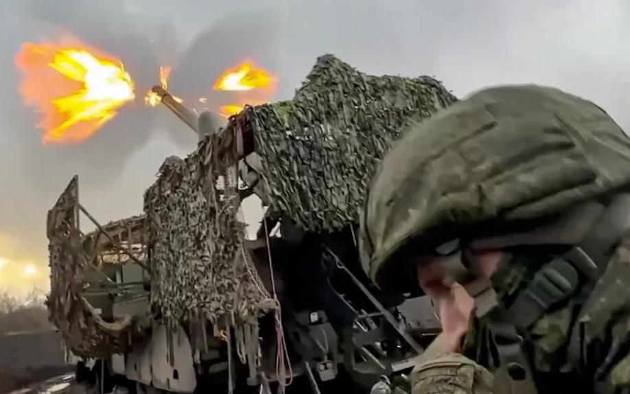 【俄军扩大哈尔科夫攻势，从沃尔昌斯克持续推进】

12月11日，俄罗斯国防部宣布